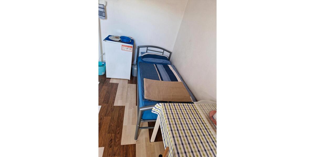 Dachgeschoßwohnung Saarlouis - 1 Zimmer, 20 m&sup2;, 430&euro; | Angebot:25634269