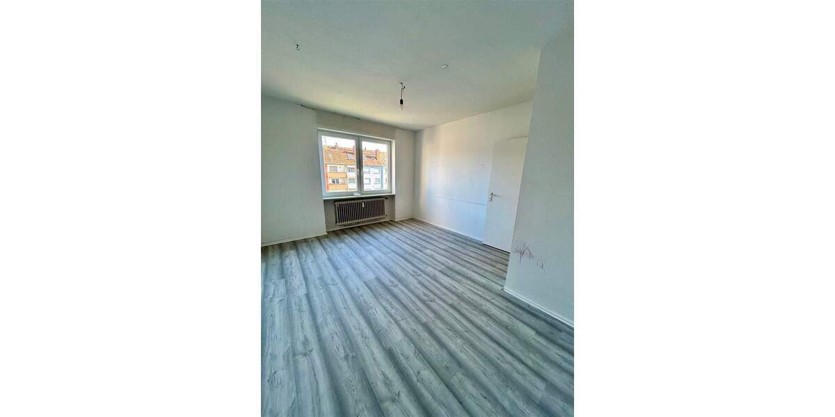 Etagenwohnung Saarbrücken Alt-Saarbrücken - 4 Zimmer, 80 m&sup2;, 610&euro; | Angebot:25899242