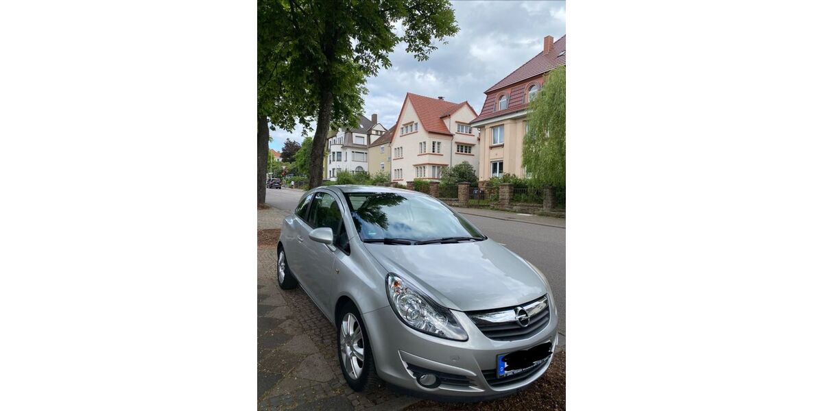 Opel Corsa 195.972 km 2.250 &euro; Saarbrücken 66123