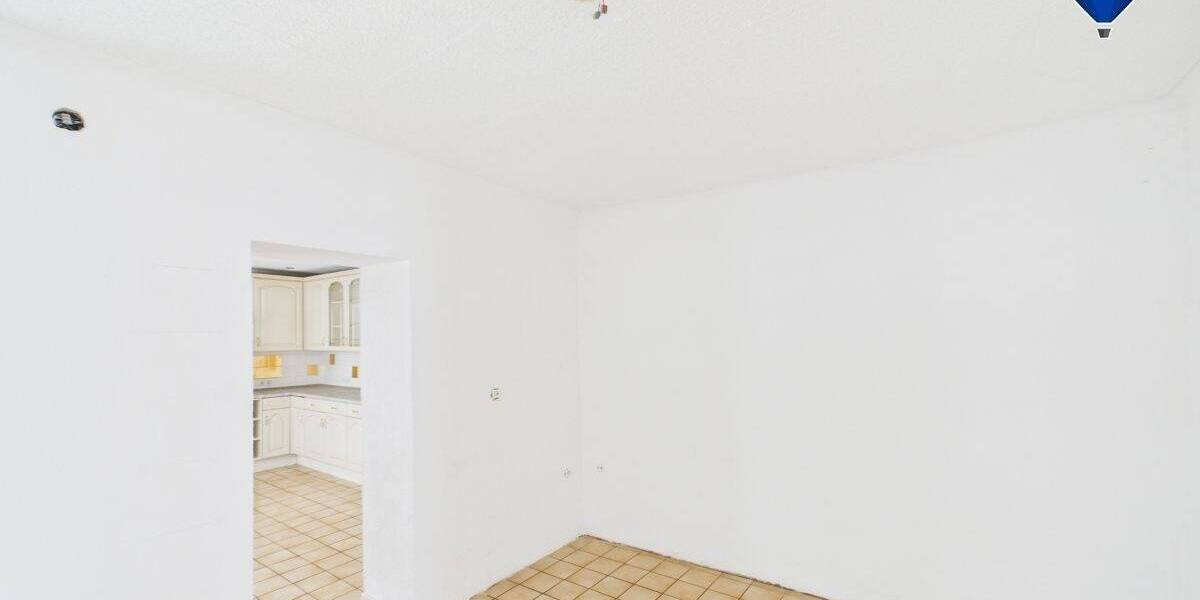 Reihenmittelhaus Saarlouis / Roden Roden - 5 Zimmer, 120 m&sup2;, 199.000&euro; | Angebot:25769945