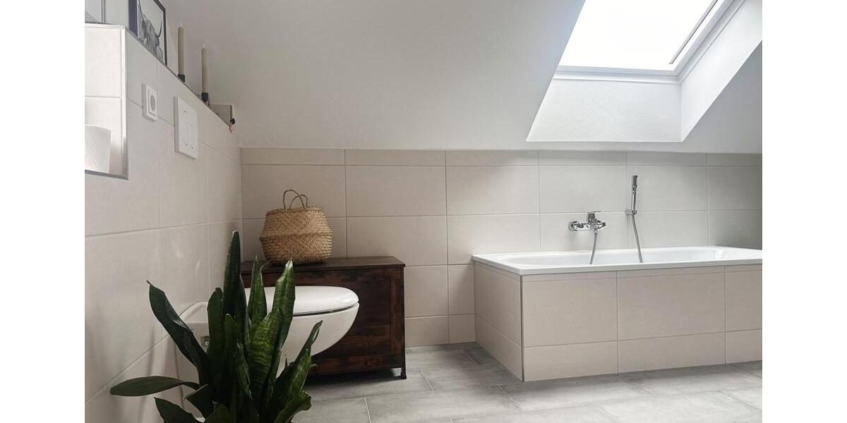 Maisonettenwohnung Schwalbach - 3 Zimmer, 80 m&sup2;, 700&euro; | Angebot:25874197