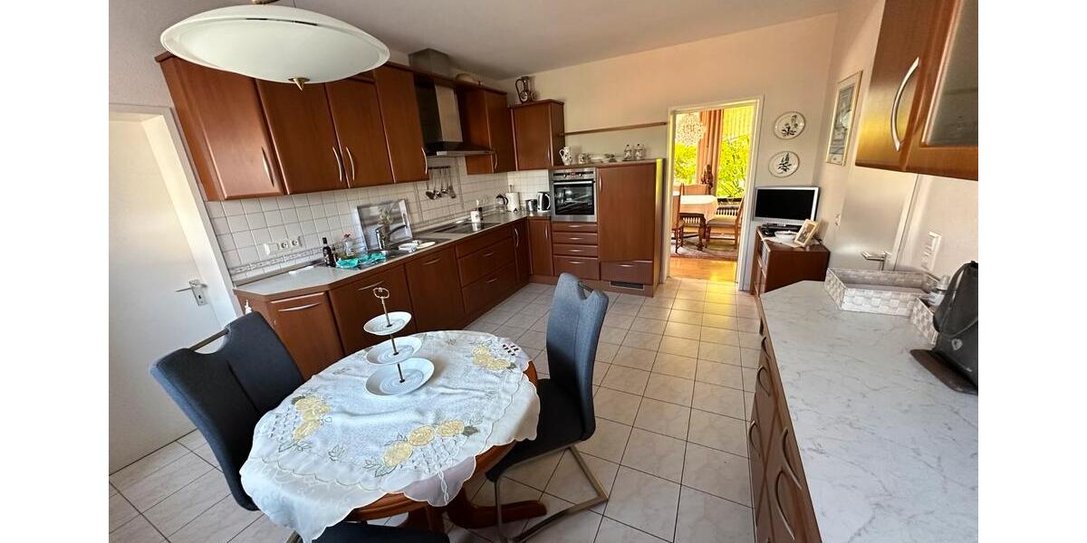 Bungalow Schiffweiler - 9 Zimmer, 159 m&sup2;, 269.000&euro; | Angebot:26711169