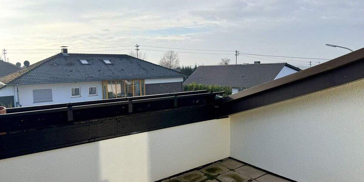 Etagenwohnung Wallerfangen / Düren Düren - 3 Zimmer, 94 m&sup2;, 139.000&euro; | Angebot:25668692