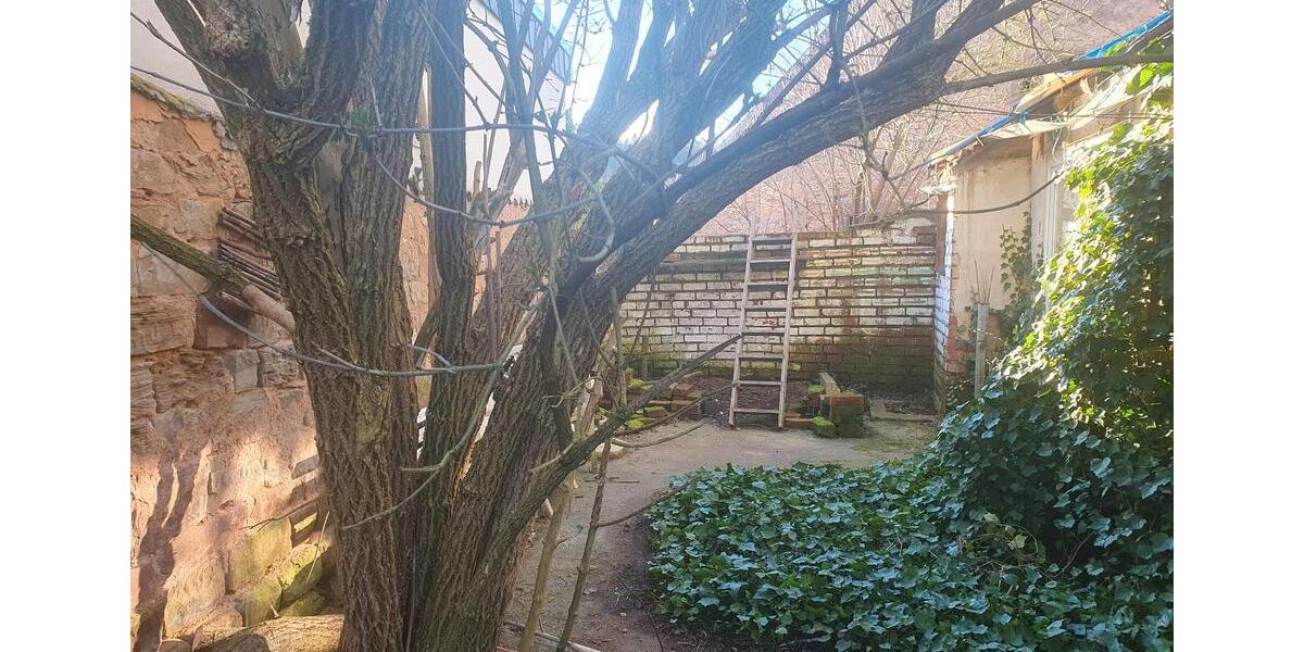 Einfamilienhaus Zweibrücken - 4 Zimmer, 85 m&sup2;, 70.000&euro; | Angebot:26565953