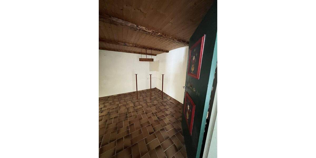 Reihenmittelhaus Saarbrücken Eschberg - 4 Zimmer, 100 m&sup2;, 329.000&euro; | Angebot:25780286