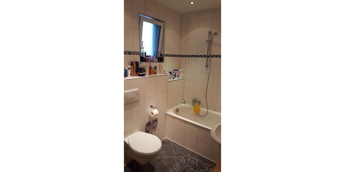 Etagenwohnung Neunkirchen - 3 Zimmer, 93 m&sup2;, 720&euro; | Angebot:25403463