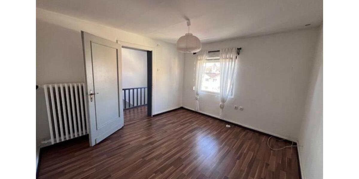 Einfamilienhaus Saarbrücken Bübingen - 5 Zimmer, 120 m&sup2;, 135.000&euro; | Angebot:25751581