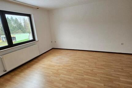 Wohnung Saarlouis - 3 Zimmer, 81 m&sup2;, 780&euro; | Angebot:25657307