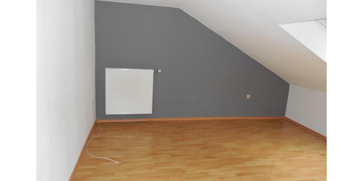 Erdgeschoßwohnung Völklingen - 5 Zimmer, 118 m&sup2;, 850&euro; | Angebot:24865873