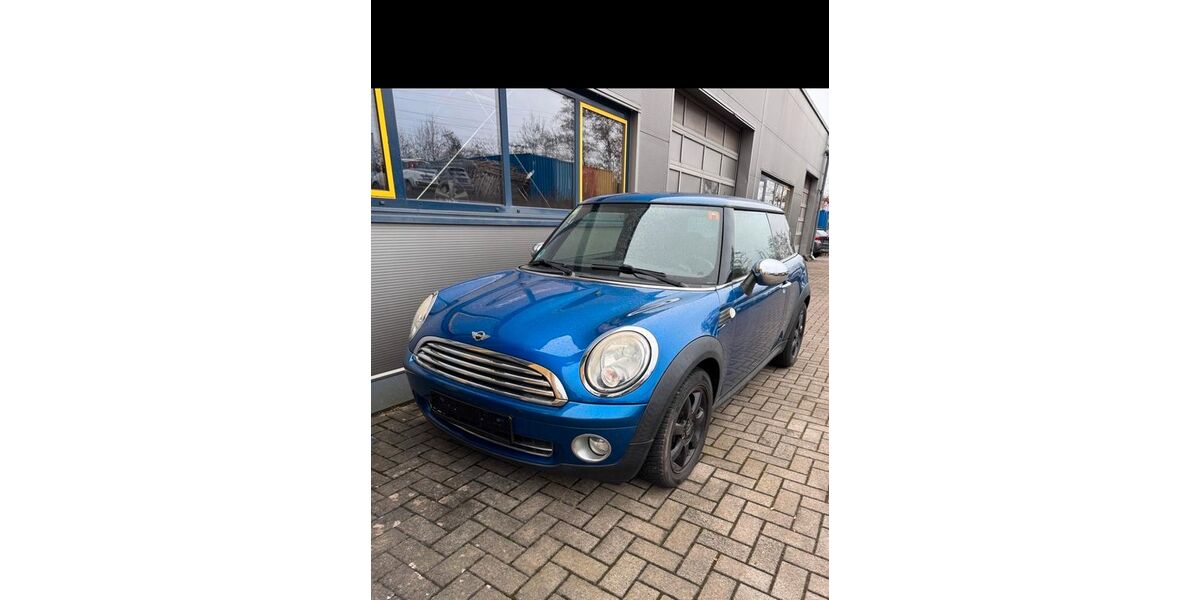 Mini Cooper 138.399 km 2.550 &euro; Saarbrücken 66125