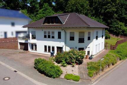 Haus Wadgassen - 8 Zimmer, 244 m&sup2;, 595.000&euro; | Angebot:26528286