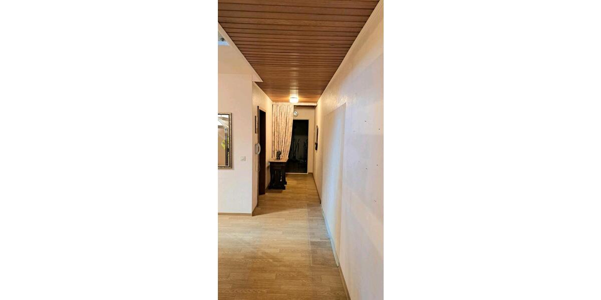 Einfamilienhaus Sankt Wendel - 8 Zimmer, 221 m&sup2;, 268.500&euro; | Angebot:25427228