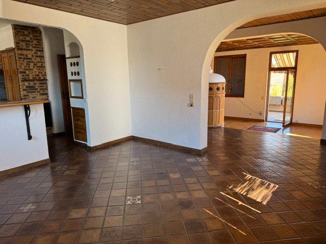 Einfamilienhaus Saarbrücken Kieselhumes - 7 Zimmer, 204 m&sup2;, 335.000&euro; | Angebot:26591087