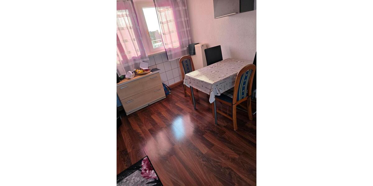 Dachgeschoßwohnung Neunkirchen - 2 Zimmer, 75 m&sup2;, 550&euro; | Angebot:26674799