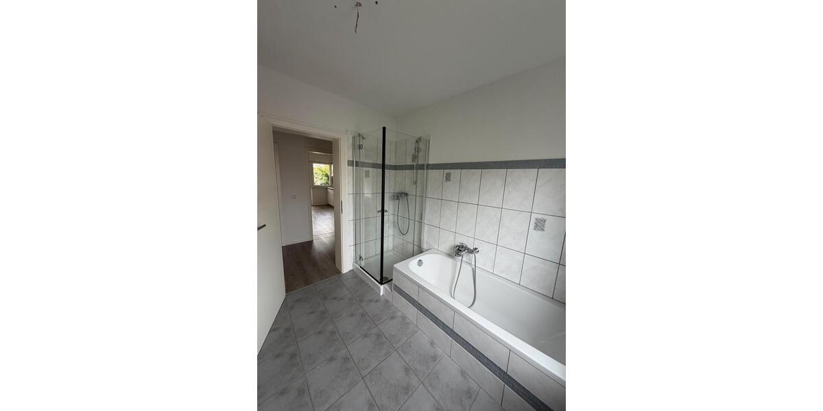 Erdgeschoßwohnung Heusweiler - 4 Zimmer, 98 m&sup2;, 800&euro; | Angebot:26558302