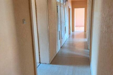 Wohnung Heusweiler - 5 Zimmer, 130 m&sup2;, 900&euro; | Angebot:25957201