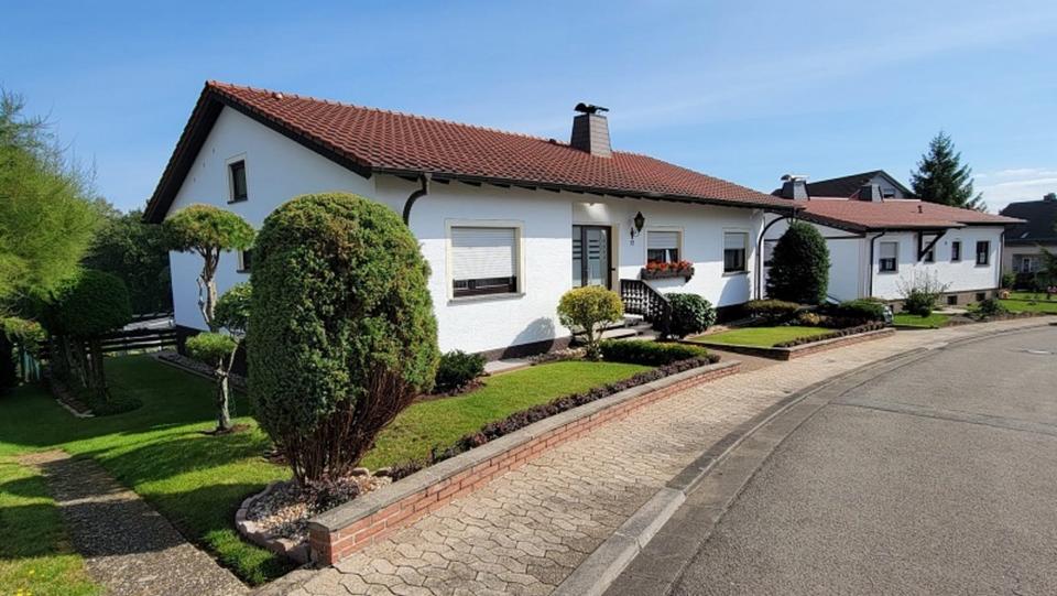 Bungalow Bexbach - 4 Zimmer, 120 m&sup2;, 425.000&euro; | Angebot:25225793