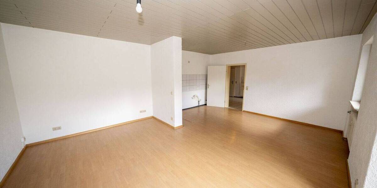 Etagenwohnung Saarbrücken Malstatt - 3 Zimmer, 68 m&sup2;, 135.000&euro; | Angebot:25996286
