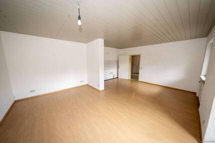 Wohnung Saarbrücken Malstatt - 3 Zimmer, 68 m&sup2;, 135.000&euro; | Angebot:25996286