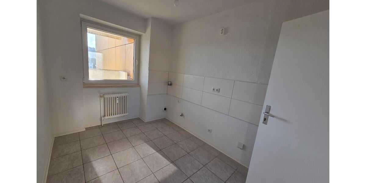 Etagenwohnung Saarbrücken Eschberg - 2 Zimmer, 73 m&sup2;, 694&euro; | Angebot:24700380
