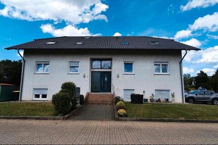 Wohnung Schiffweiler - 2 Zimmer, 65 m&sup2;, 600&euro; | Angebot:25178392