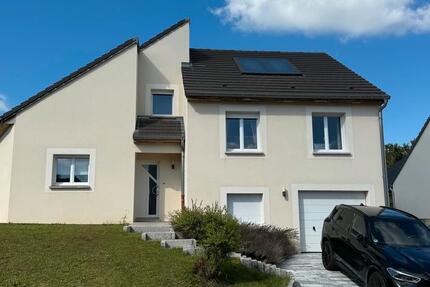 Haus Saarbrücken - 6 Zimmer, 150 m&sup2;, 499.000&euro; | Angebot:25656747