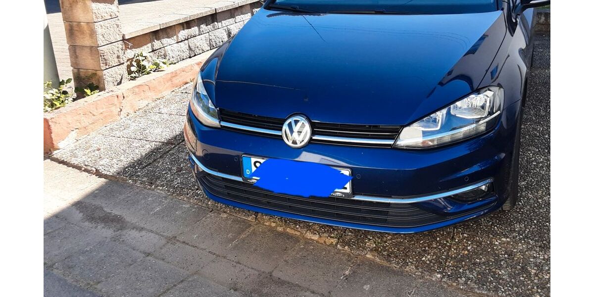 VW Golf 107.700 km 9.900 &euro; Lebach 66822