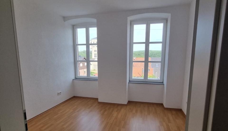 Etagenwohnung Quierschied - 3 Zimmer, 125 m&sup2;, 1.100&euro; | Angebot:25364528
