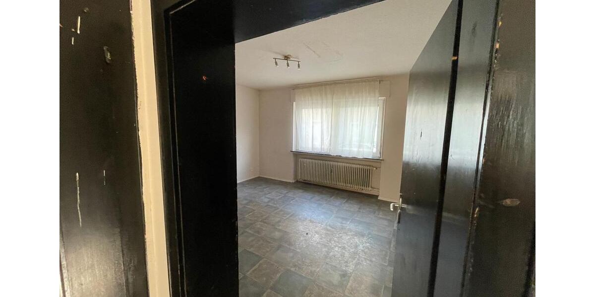 Erdgeschoßwohnung Sankt Wendel - 3 Zimmer, 110 m&sup2;, 750&euro; | Angebot:25408158
