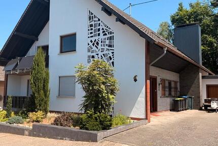 Haus Saarwellingen - 10 Zimmer, 275 m&sup2;, 493.000&euro; | Angebot:26806871