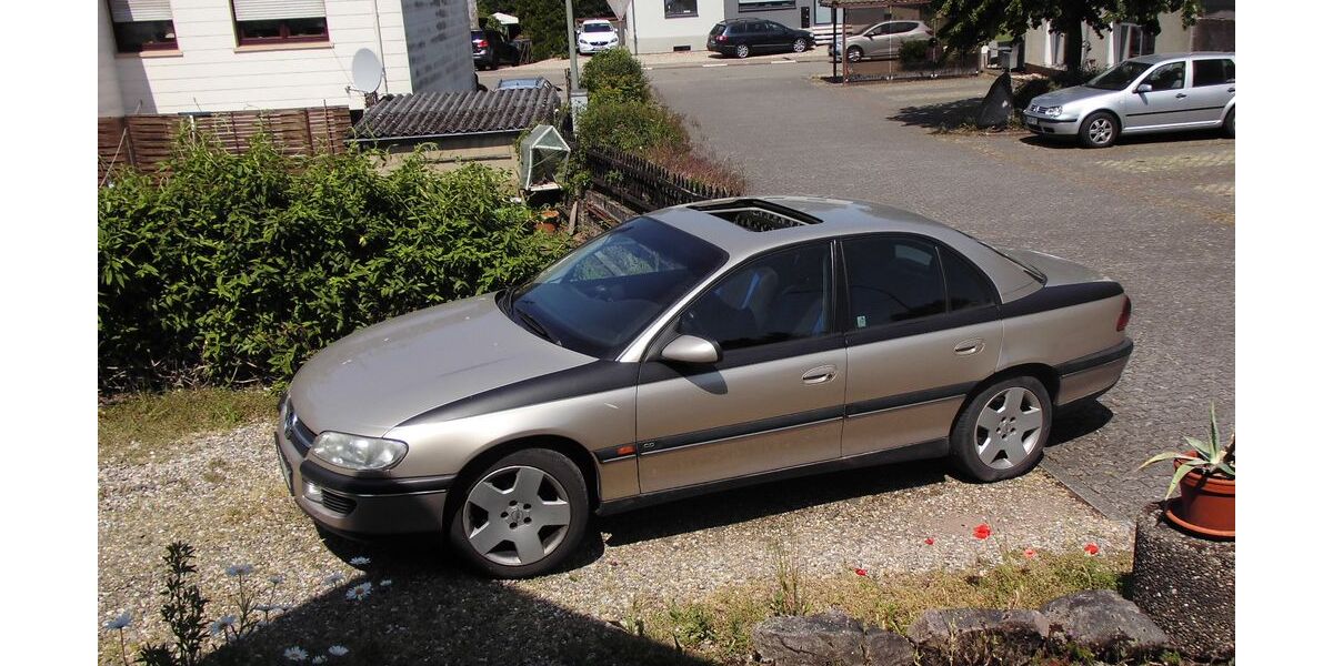 Opel Omega 132.200 km 3.000 &euro; Nalbach 66809