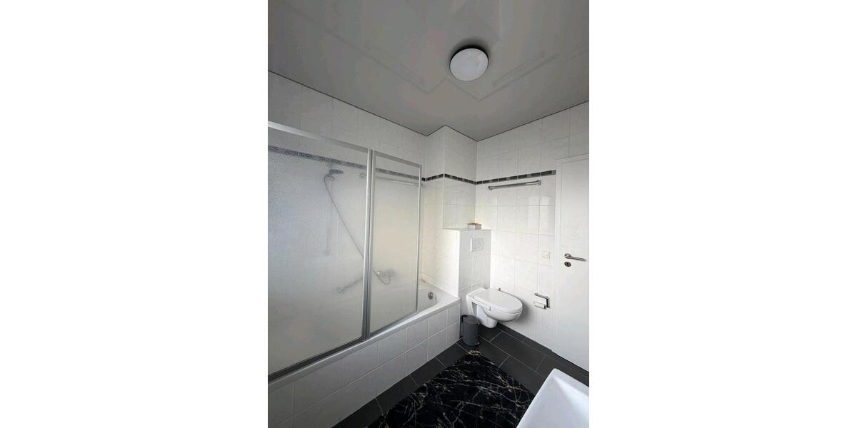 Erdgeschoßwohnung Waldmohr - 3 Zimmer, 76 m&sup2;, 1.000&euro; | Angebot:25906879