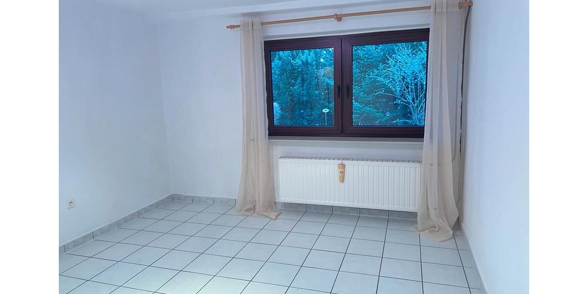 Einfamilienhaus Heusweiler - 5 Zimmer, 130 m&sup2;, 1.250&euro; | Angebot:25803317