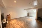 Mehrfamilienhaus, Wohnhaus Schiffweiler - 6 Zimmer, 184 m&sup2;, 265.000&euro; | Angebot:26641339