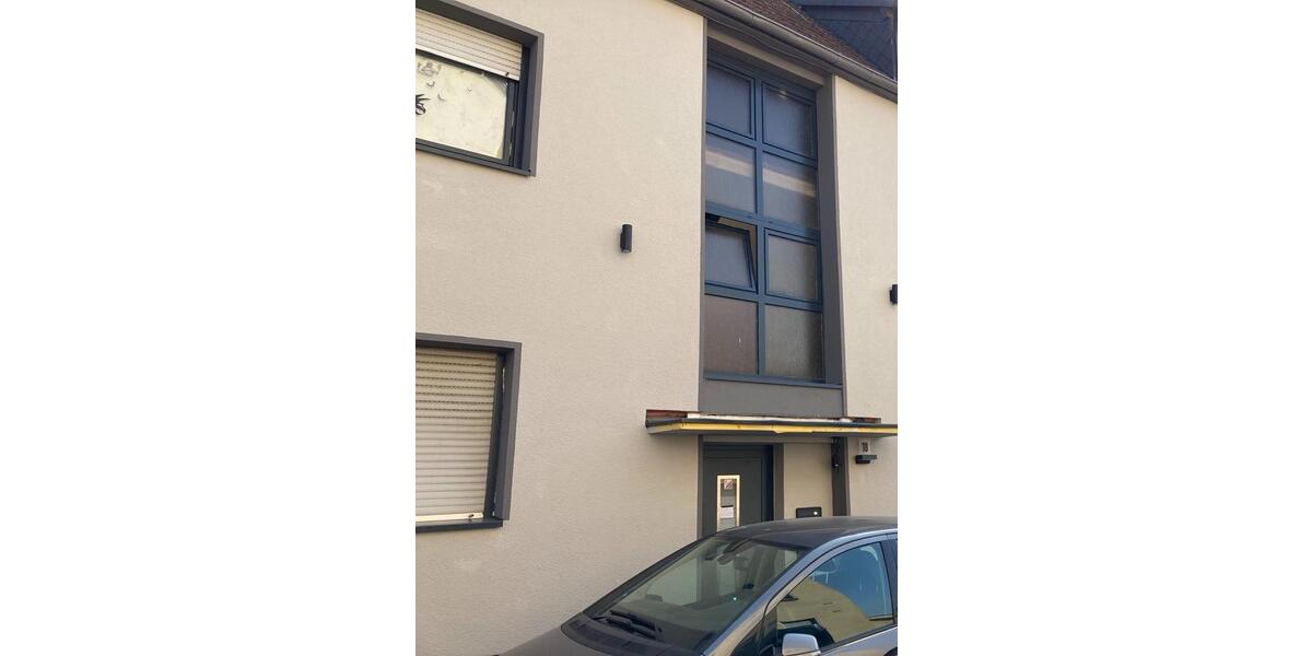 Etagenwohnung Saarbrücken West - 2.5 Zimmer, 80 m&sup2;, 370&euro; | Angebot:25797096