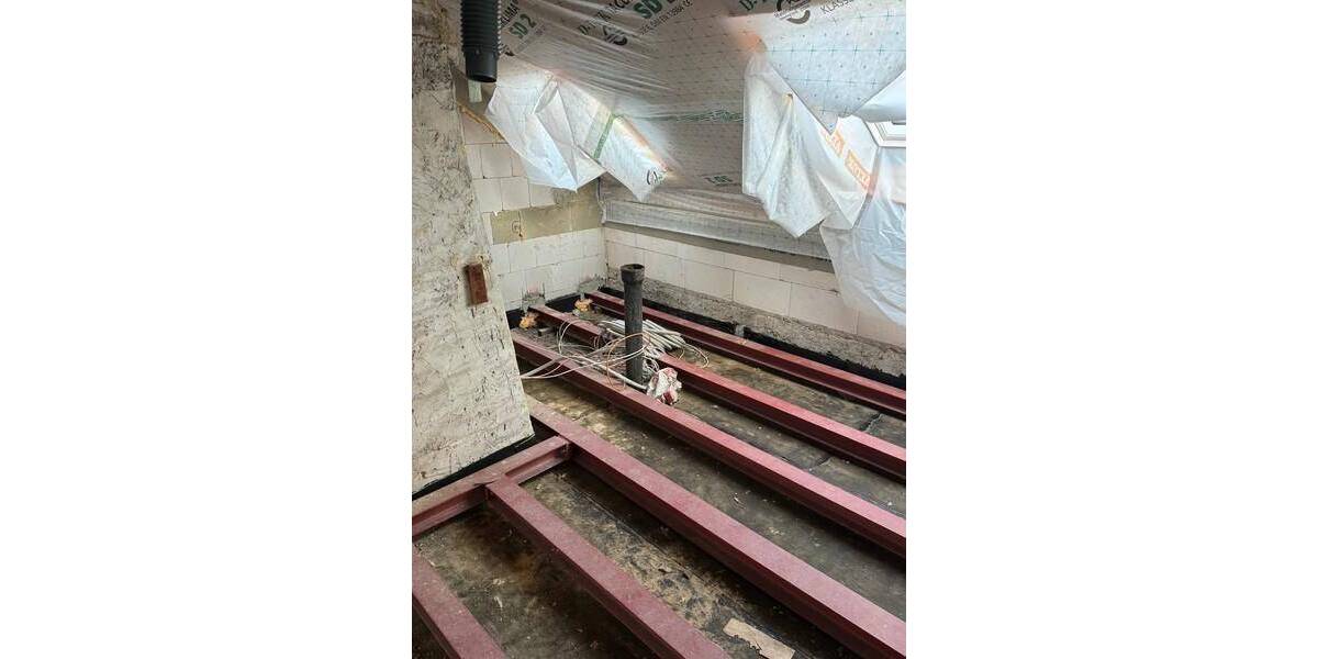 Etagenwohnung Saarbrücken Malstatt - 3 Zimmer, 87 m&sup2;, 99.990&euro; | Angebot:25684708