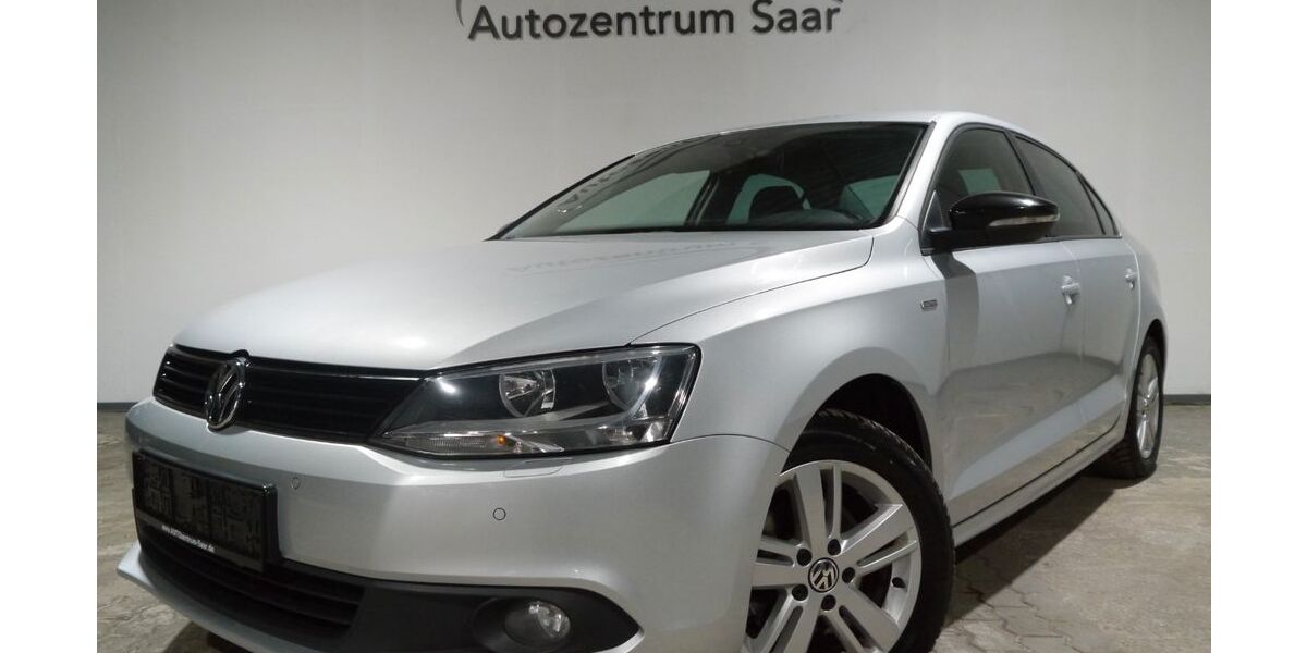 VW Jetta 222.649 km 4.999 &euro; Bous 66359