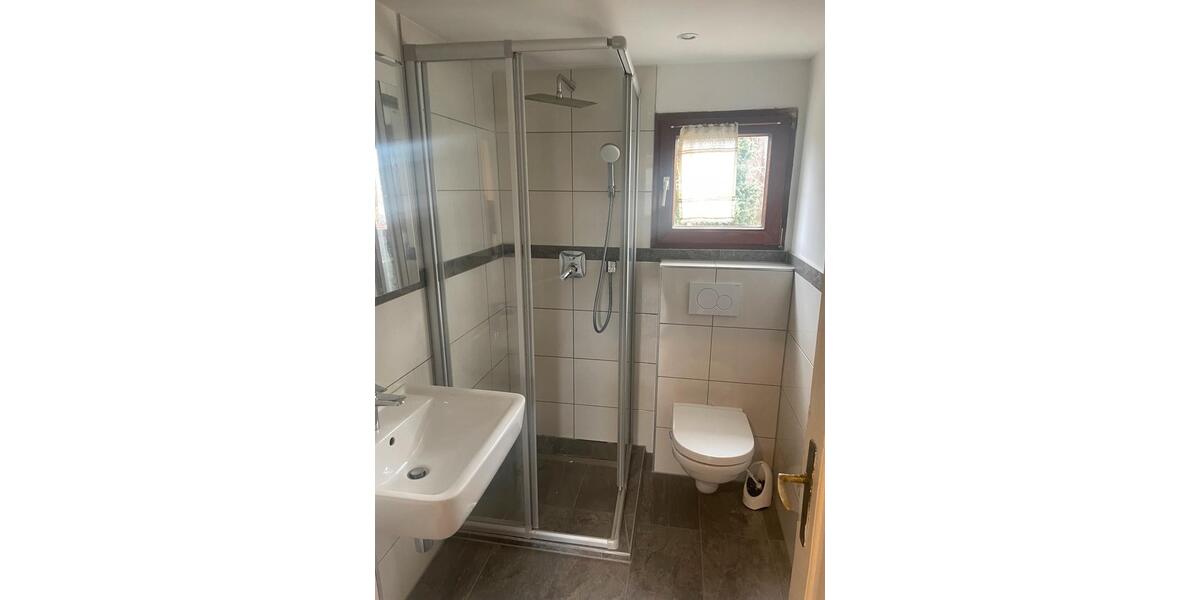 Dachgeschoßwohnung Saarbrücken Kieselhumes - 2 Zimmer, 50 m&sup2;, 550&euro; | Angebot:24940948