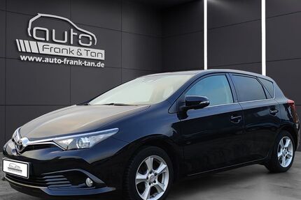 Toyota Auris 135.000 km 11.390 &euro; Schmelz 66839