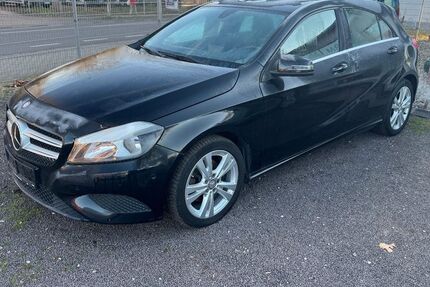 Mercedes-Benz A 180 105.000 km 11.400 &euro; Saarbrücken/Altenkessel 66126