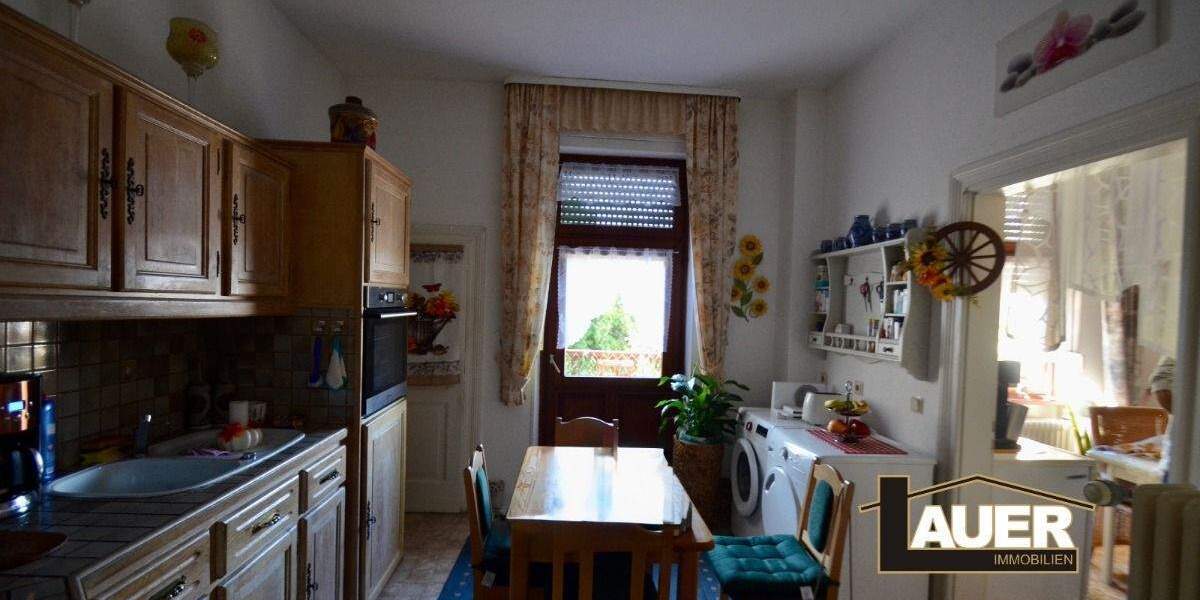Mehrfamilienhaus, Wohnhaus Völklingen Stadtmitte - 9 Zimmer, 220 m&sup2;, 295.000&euro; | Angebot:25666078