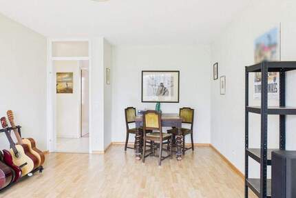 Wohnung Saarbrücken Eschberg - 3 Zimmer, 80 m&sup2;, 168.000&euro; | Angebot:25666421