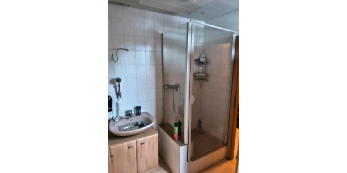 Reihenhaus Sankt Wendel - 7 Zimmer, 200 m&sup2;, 160.000&euro; | Angebot:24236125