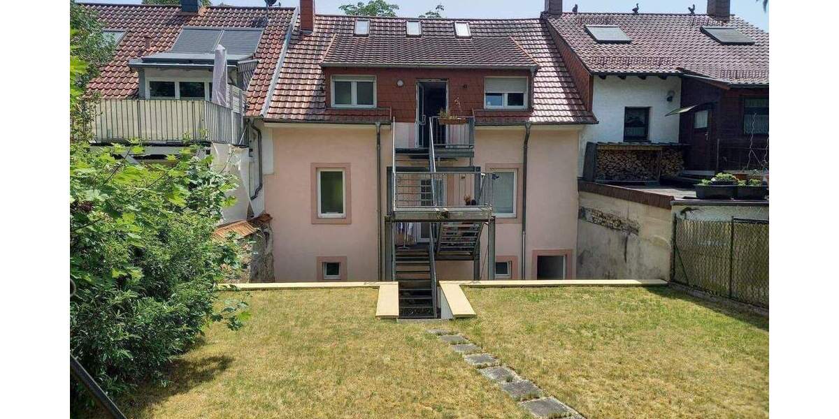 Mehrfamilienhaus, Wohnhaus Sankt Ingbert St. Ingbert - 7 Zimmer, 200 m&sup2;, 329.000&euro; | Angebot:25683927