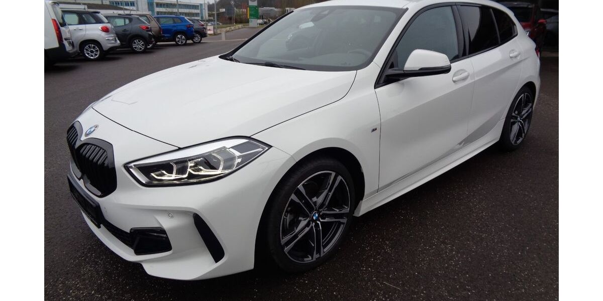 BMW 118 41.000 km 23.999 &euro; Lebach 66822