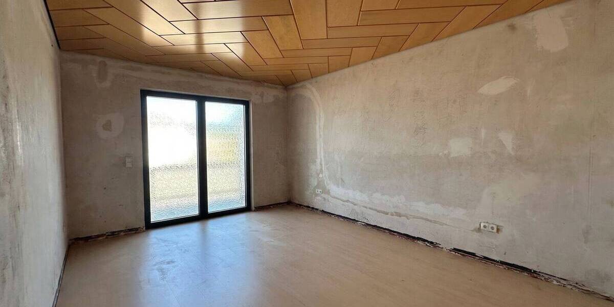 Mehrfamilienhaus, Wohnhaus Saarwellingen / Reisbach Reisbach - 8 Zimmer, 170 m&sup2;, 218.000&euro; | Angebot:26411493