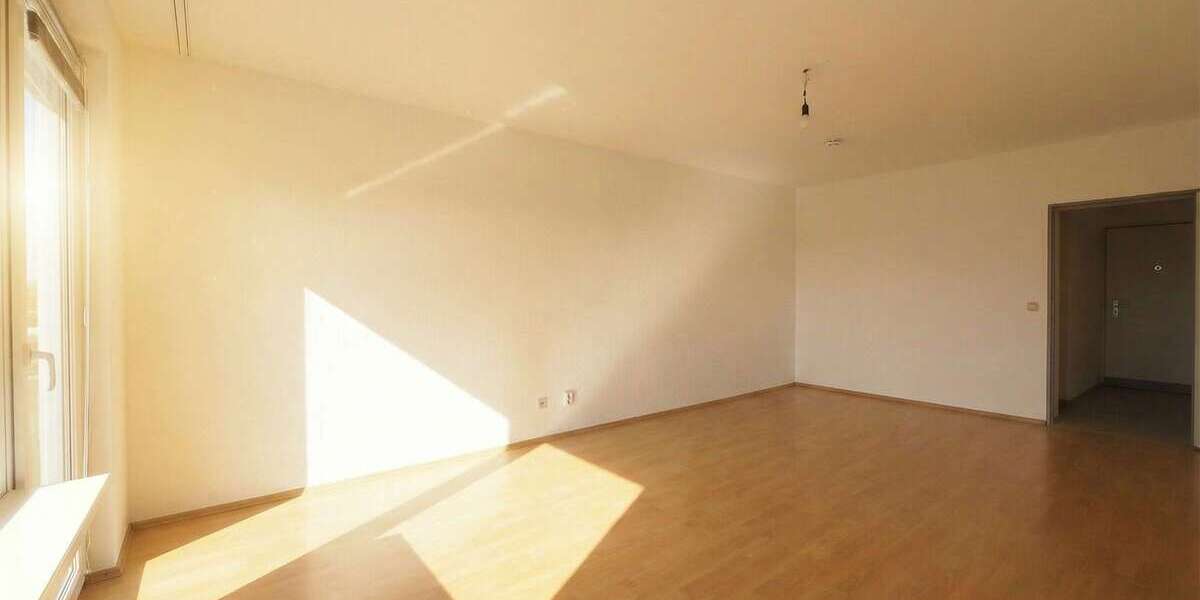 Etagenwohnung Saarbrücken Eschberg - 3 Zimmer, 84 m&sup2;, 159.000&euro; | Angebot:26914609