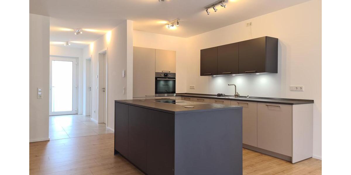 Einziehen und Wohlfühlen - Lichtdurchflutetes Wohnhaus, NB-Erstbezug, in idyllischer Stadtrandlage - Doppelhaushälfte Homburg | Angebot:12496894