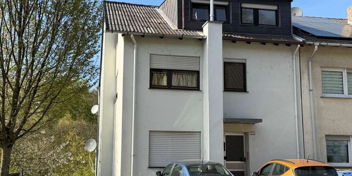 Etagenwohnung Völklingen - 5 Zimmer, 96 m&sup2;, 119.000&euro; | Angebot:26802784