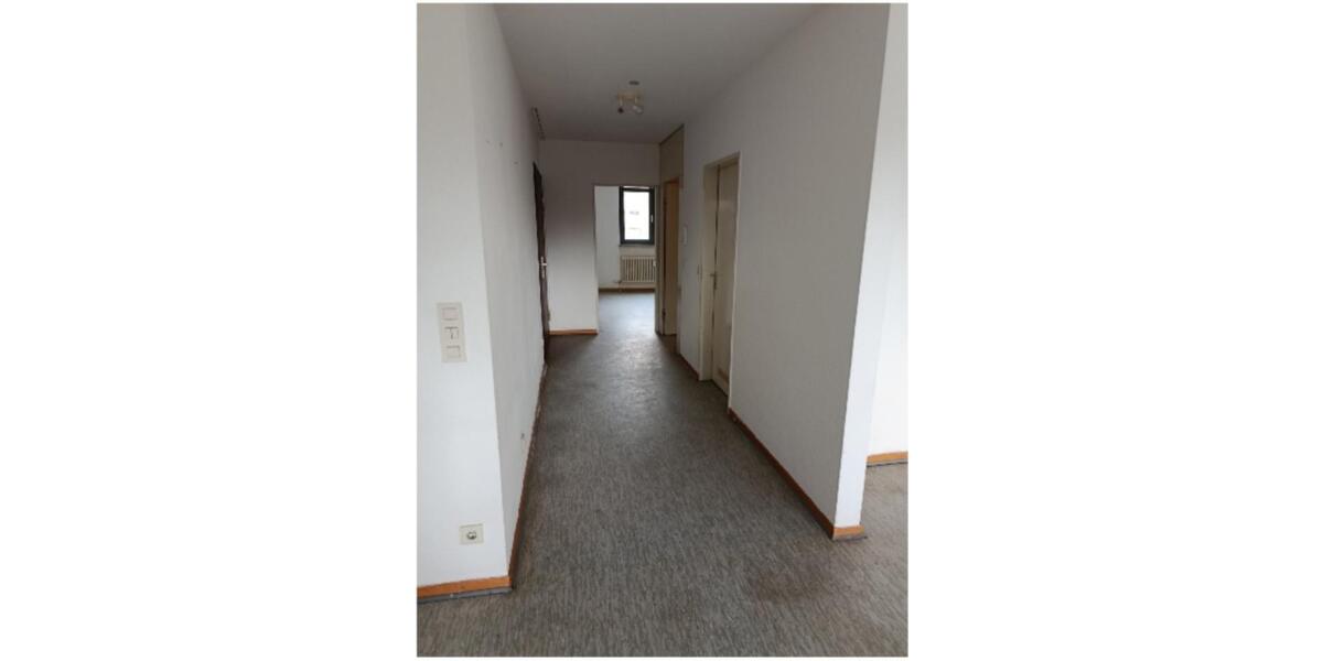 Etagenwohnung Saarbrücken St. Arnual - 2 Zimmer, 65 m&sup2;, 86.000&euro; | Angebot:25300212